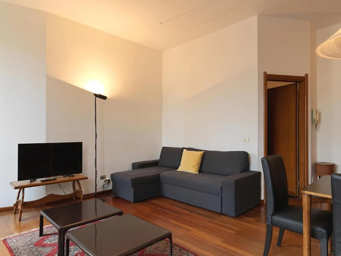 Santo Stefano Apartment Μιλάνο Ιταλία